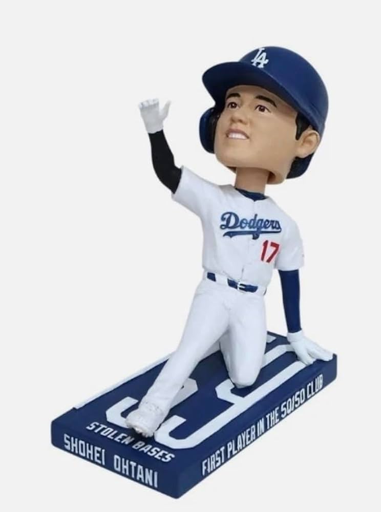 【最速発送】8/27 来場者限定 大谷翔平 50/50 バッター ボブルヘッド Amazon.co.jp: 大谷翔平 50/50記念 バブルヘッド フィギュア, 50